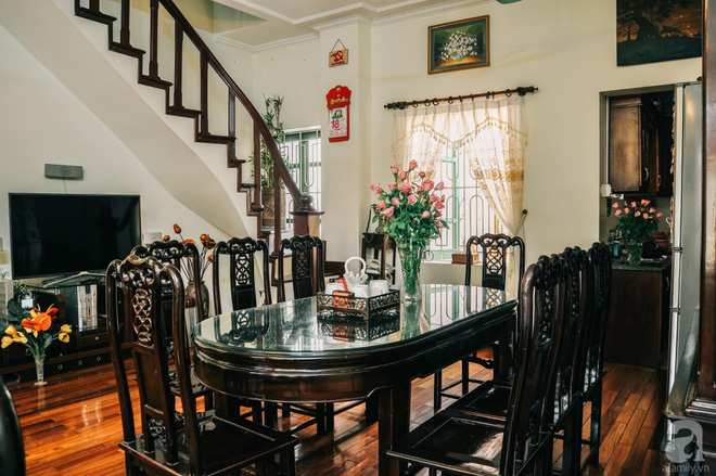 Ngôi nhà ở phố cổ Hà Nội đẹp như một bức tranh hoài niệm về quá khứ, tạo nên cảm giác yên bình và vô cùng lãng mạn - Ảnh 11.
