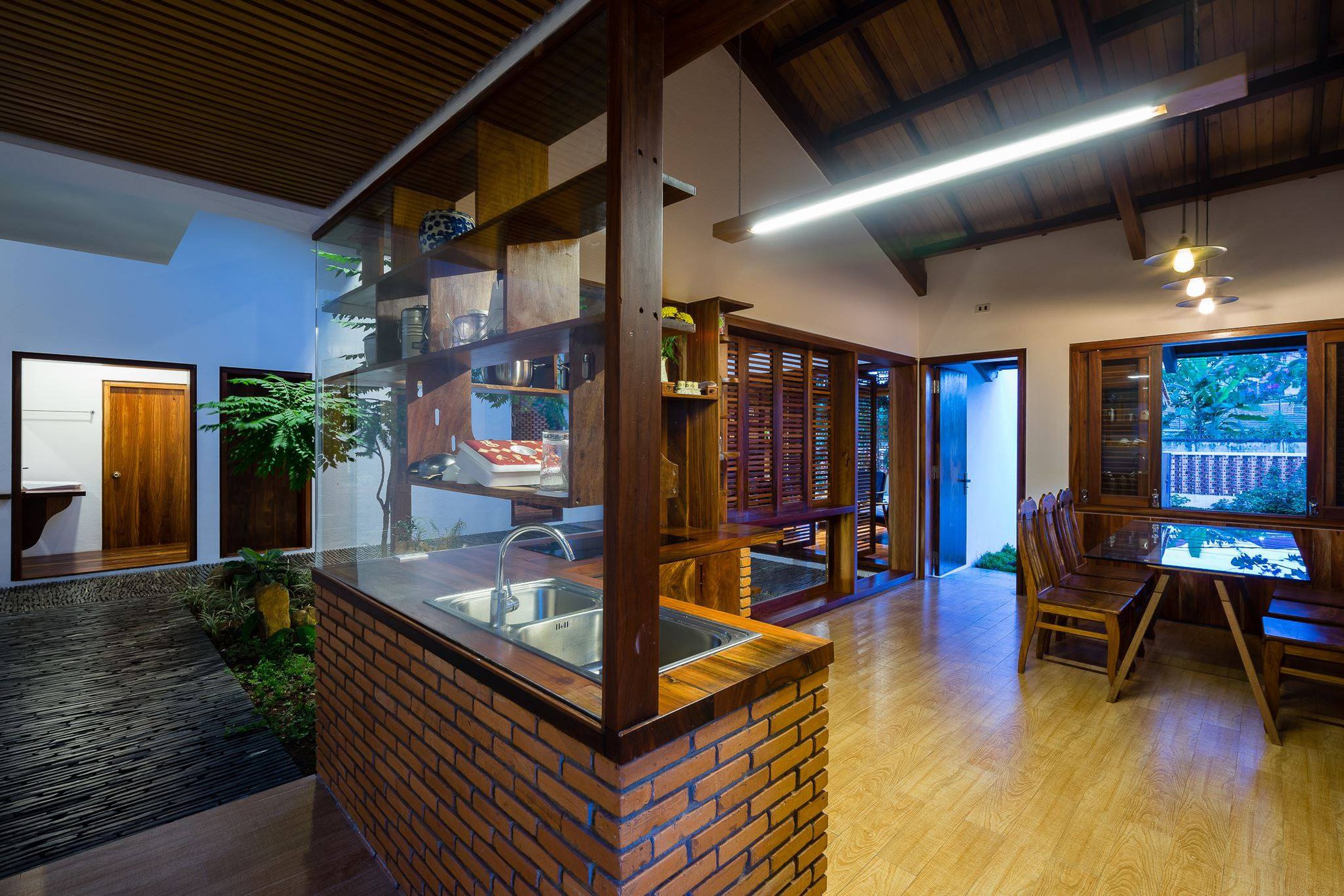 Ngôi nhà mái ngói cấp 4 đẹp như resort khiến nhiều người ước mơ ở Lâm Đồng - Ảnh 10.